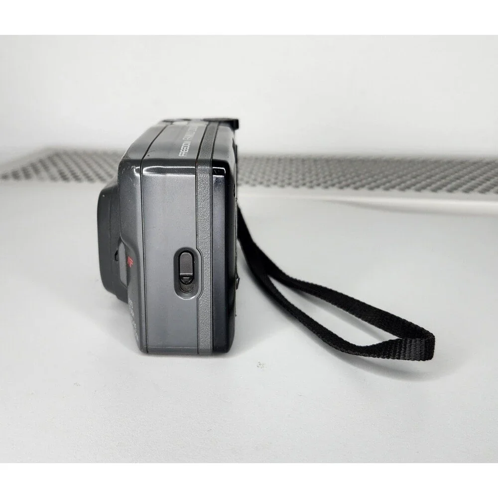 Minolta Freedom Family Zoom Point & Shoot Auto Focus AF 35mm Film Camera Tested
